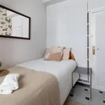 Rent 4 bedroom apartment in Valencia