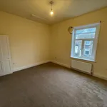 Rent 2 bedroom house of 98 m² in Bradford