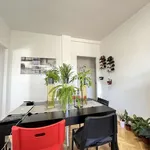 Rent a room of 100 m² in madrid