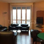 Rent 3 bedroom apartment of 110 m² in Milano