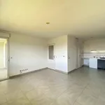 Rent 2 bedroom apartment of 49 m² in Le Crès