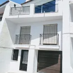 Rent 3 bedroom house of 128 m² in Granada