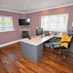 Rent 5 bedroom house in East Of England