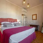 Rent 6 bedroom apartment of 160 m² in Firenze