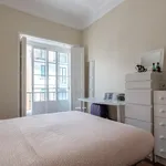 Rent 7 bedroom apartment in Lisbon