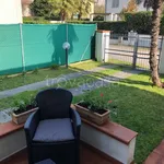 Villa Bifamiliare in in affitto da privato a Pietrasanta via Umberto Maddalena, 91, giardino privato, posto auto, da privato - TrovaCasa