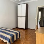 Rent 4 bedroom apartment of 100 m² in Turin