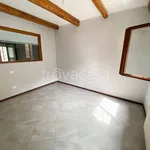 Rent 4 bedroom apartment of 85 m² in Adria