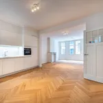 Appartement de 85 m² avec 2 chambre(s) en location à Antwerp