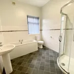 Rent 3 bedroom house in Kirklees