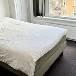 Huur 2 slaapkamer appartement van 129 m² in Den Haag