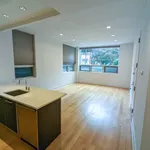 Rent 3 bedroom apartment of 150 m² in Brooklyn