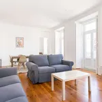 Rent 7 bedroom apartment in lisbon