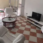 Rent 4 bedroom apartment of 97 m² in Sevilla