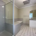 Rent 3 bedroom house in East Brisbane