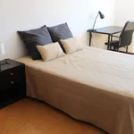 Rent 3 bedroom apartment in Lisbon