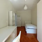 Rent a room in lisbon