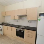 Rent 2 bedroom apartment in Cardiff