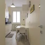 Rent 2 bedroom apartment in milan