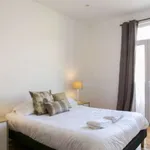 Rent a room in lisbon