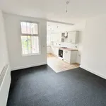 Rent 3 bedroom flat in Sheffield