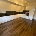 Rent 2 bedroom flat in Prenton