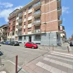 Affitto 3 camera appartamento di 76 m² in Turin