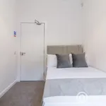 Rent 3 bedroom flat in Dundee