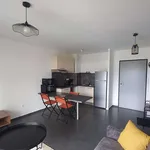 Rent 2 bedroom apartment of 40 m² in Saint-Denis