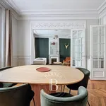 Rent 4 bedroom apartment of 103 m² in Paris