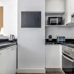 Alquilo 2 dormitorio apartamento de 743 m² en Madrid