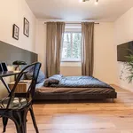 Miete 3 Schlafzimmer wohnung von 55 m² in Augsburg