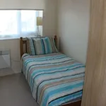 Rent 2 bedroom flat in Yorkshire And The Humber