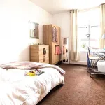 Rent a room in Kirklees