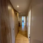 Appartement de 77 m² avec 3 chambre(s) en location à Paris