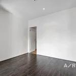 Rent 2 bedroom apartment in Camberwell