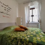 Rent 3 bedroom apartment in Rome