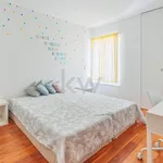 Rent 3 bedroom house of 150 m² in Lisbon