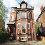 Rent 1 bedroom flat in Salford