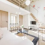 Appartement de 183 m² avec 1 chambre(s) en location à Paris