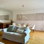 Rent 3 bedroom apartment of 121 m² in Lisbon