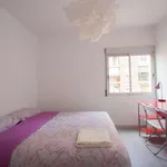 Rent a room of 60 m² in valencia