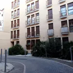 Rent 1 bedroom apartment of 50 m² in Huesca