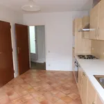  appartement avec 2 chambre(s) en location à Charleroi