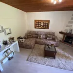 Rent 4 bedroom house of 315 m² in Santa Maria da Feira