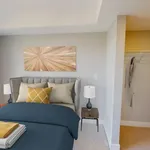 Appartement de 775 m² avec 2 chambre(s) en location à New Westminster