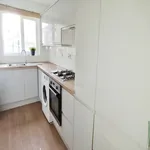 Rent 2 bedroom flat in Epsom and Ewell