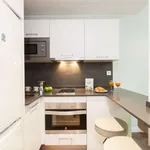 Rent 1 bedroom apartment of 40 m² in barcelona