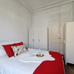 Rent a room in Madrid