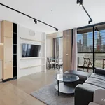 Rent 2 bedroom apartment in Southbank